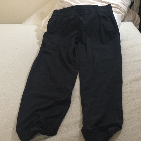 Lucy jogger pants xs - Picture 6 of 8